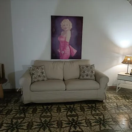 Apartment Largo Occhilupo