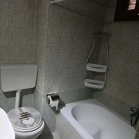 Largo Occhilupo Apartment *